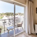 Historical Center Penthouse Albufeira