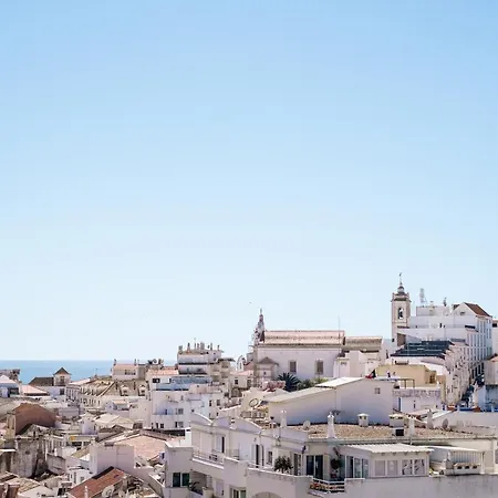 Historical Center Penthouse Albufeira