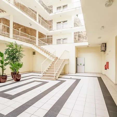 Historical Center Penthouse アパート *