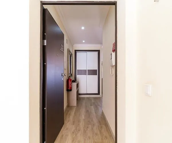 아파트 Historical Center Penthouse