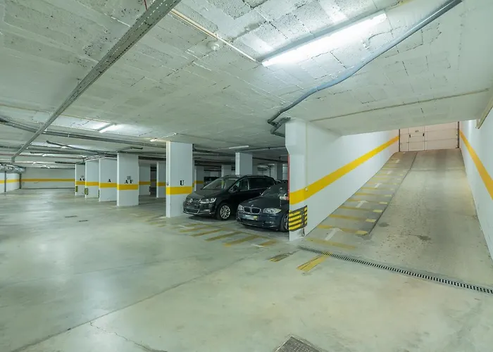 아파트 Historical Center Penthouse