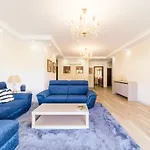 Appartamento Historical Center Penthouse *