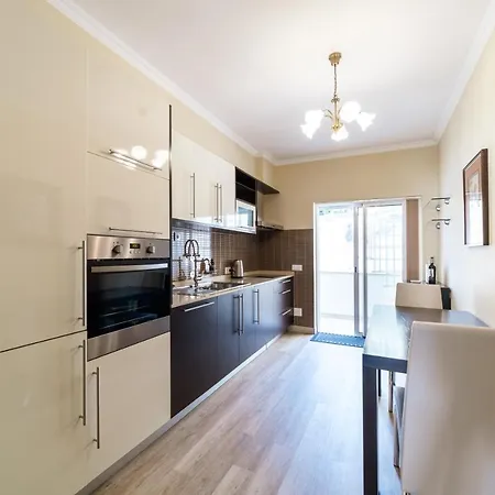 Historical Center Penthouse דירה *